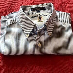 Tommy Hilfiger Men's White and Blue Pinstripe Shirt